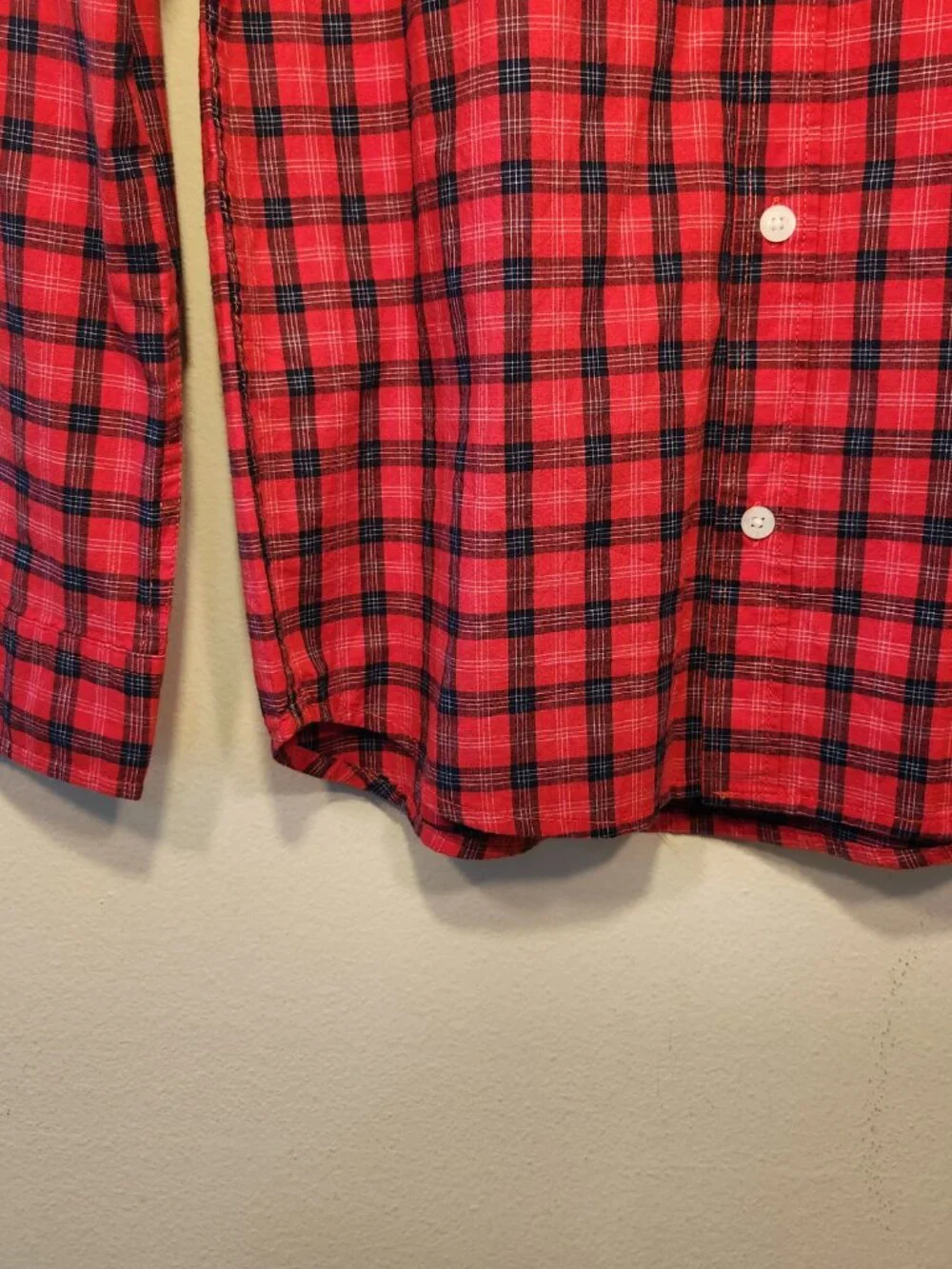 Old Navy Built in Flex Red and Black Plaid Shirt XL 14-16